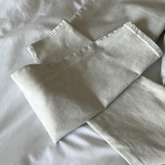 Light Grey jeans - Picture 2 of 4